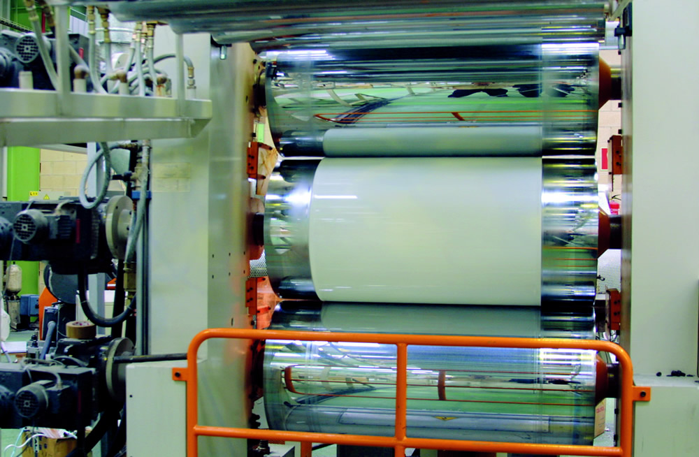 Extrusion machines