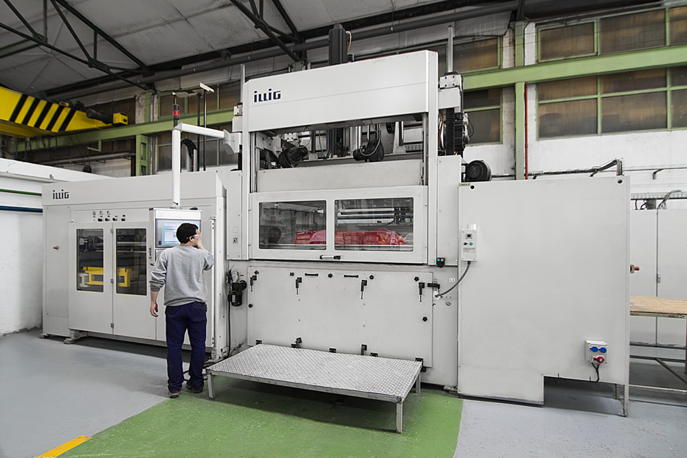 Thermoforming process